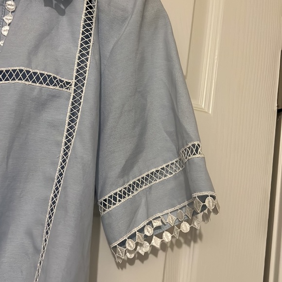 Short sleeve button up - Picture 4 of 7